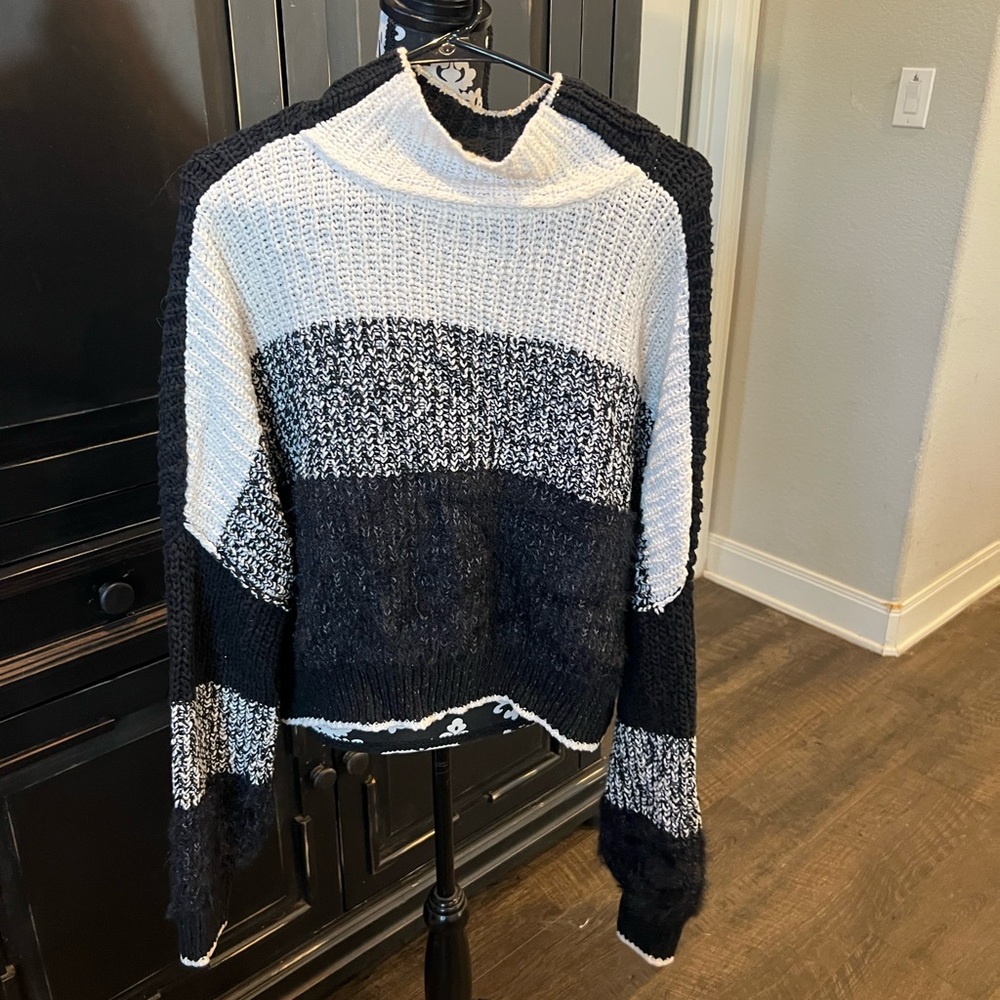 Black and White Women's Sweater